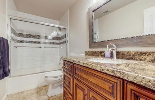 Private Pool, Yard and Pool Table! Avondale Abode - Foto 21