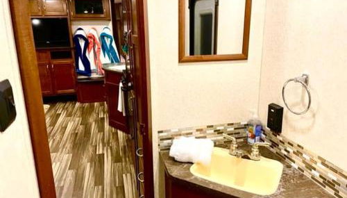 Perfect camper for your vacation - Foto 5