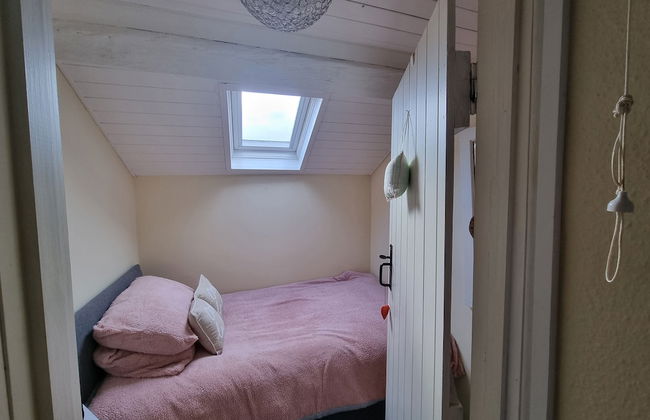 2 Bed House - Sleeps 3 - Garden - Parking - Wifi - Photo 5