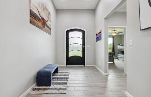 Modern Escape in Cedar Creek - Foto 26