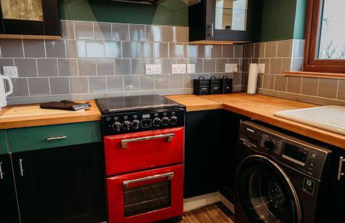 Woodpecker Lodge- A Pet Friendly Rural Retreat - Photo 41