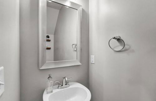 Peaceful 3BR near soccer park - Foto 4