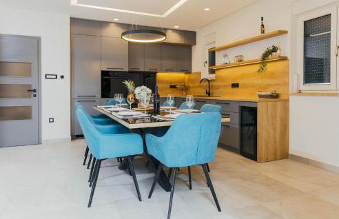 Amazing Home In Gornji Prolosac - Foto 6