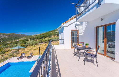 Villa Flora with a 53 sqm private pool with Cinema room with projector and 4 en-suite bedrooms - Foto 27