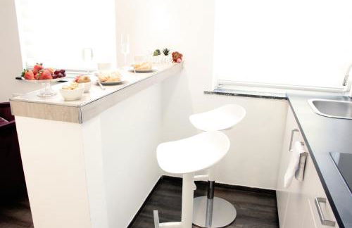 superior Apartment mit WiFi l 400m bis Uni l Messe l IGA 27 l Zoo Dui - Photo 5