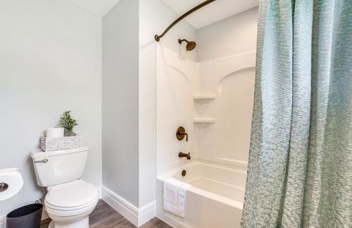 Fire Pit and Lake Views Cozy Crooked River Retreat! - Foto 14