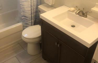 Luxury Midtown Home - Only a few blocks from FGH - Foto 28