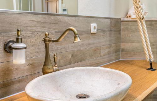 Admiral Stuuv - Photo 23