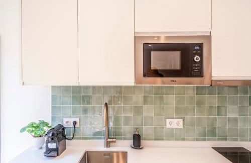 Céntrico apartamento con piscina - Foto 9