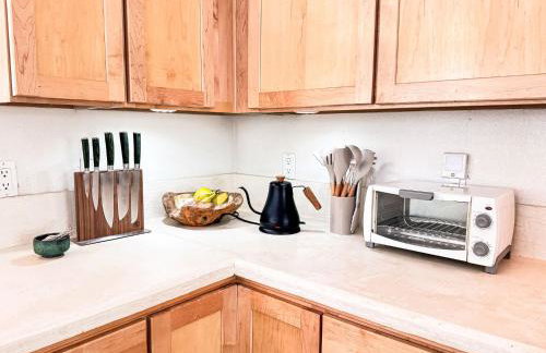 Wildland Aerie at Treehaus with Creekside Hot Tub Pets OK - Foto 19