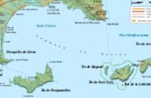 La Tour Fondue Appartement vue mer Grand T2 face a Porquerolles Drap serviette non fournis - Foto 16