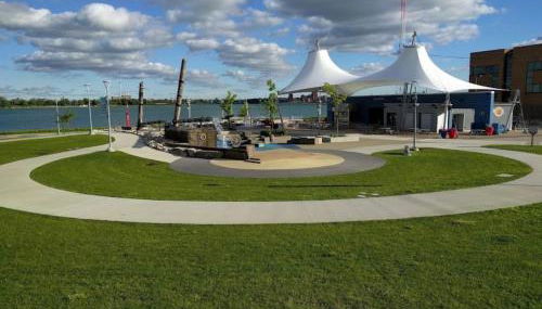 420 friendly Artsy walk Riverfront Loft King Bed - Foto 3