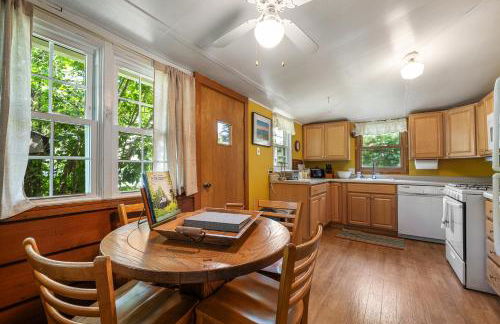 Fish Creek Farmhouse by Simple Life Rentals - Foto 6