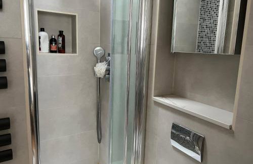 300m to Fitzwilliam museum 3 en-suites double bedroom Victoria house - Foto 11