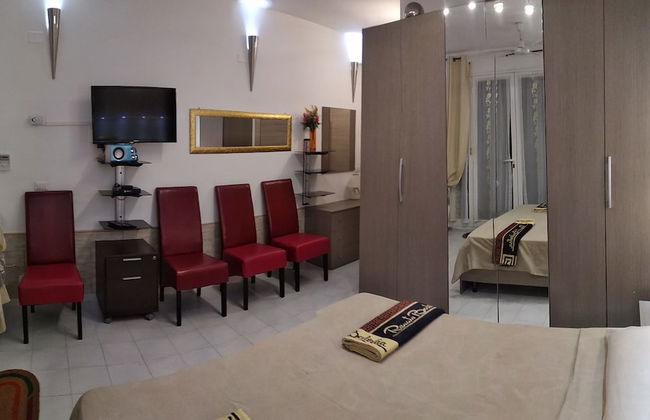 Apartment - Sleeps 3 & Swimming Pool - Foto 1