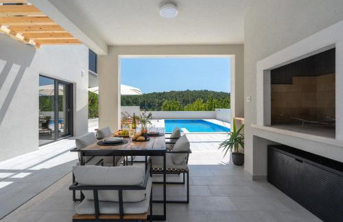 3-bedroom villa Pera with heated pool, 7km from beach - Foto 9