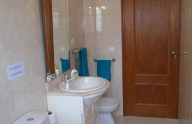 Casa Nuno e Lorena - Casa completa e Localização ideal - Photo 14