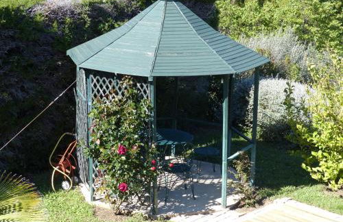 Villa provençale avec piscine, vue exceptionnelle - Foto 36