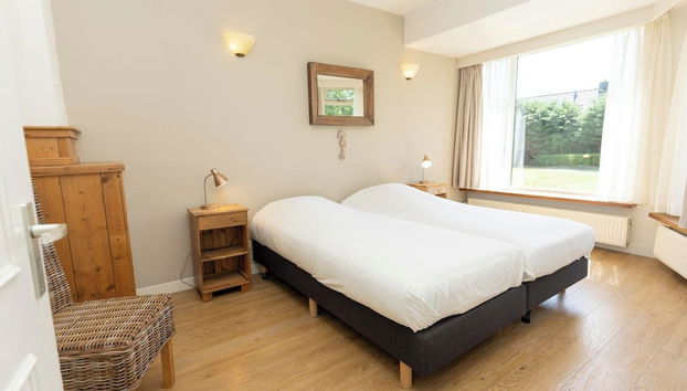 2-guest Apartment Alikruik in De Koog - Photo 2, Room