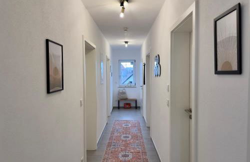 KUELhome - Moderne Wohnung mit Küche & Parkplatz Ausblick auf den bayerischen Wald - Foto 21