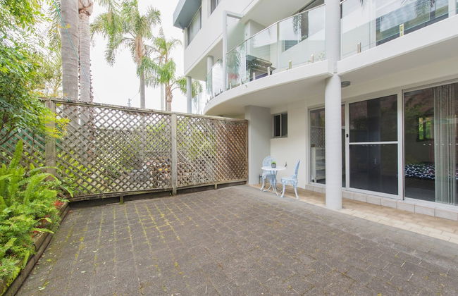 9 Cirrus at Fingal Bay - Photo 20