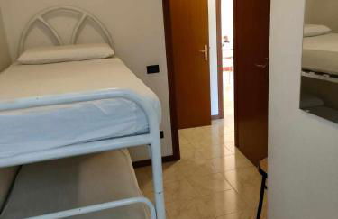 Residence MokyA1-piscina, WiFi, giardino, garage - Foto 10