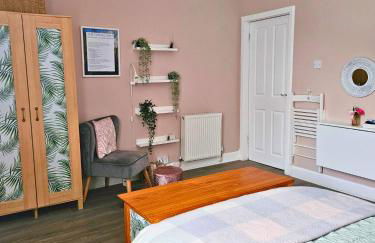 The Ferns - Modern Apartment With Parking & Shared Garden - Foto 22