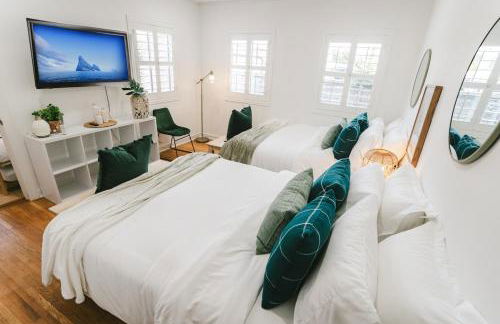 LA Karaoke Fire Pit Ping-Pong Cowboy Pool - Foto 10