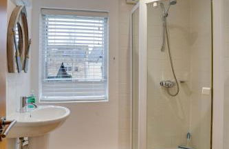 Eider Cottage Lower Mill Estate Lakeside Escape with Spa Access - Foto 44