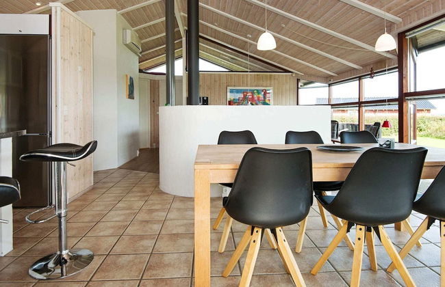 7 Person Holiday Home in Sjolund - Foto 33