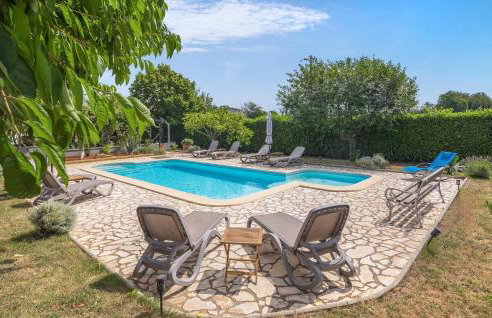 Awesome Apartment In Micetici With Wifi - Foto 3