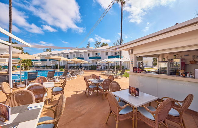 Universal Aparthotel Elisa - Foto 41