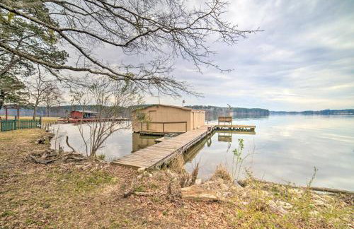 Authentic Retreat w/ Private Dock on Coosa River! - Foto 33