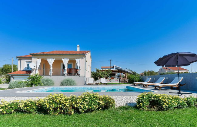 Villa in Debeljak With Private Pool - Foto 21