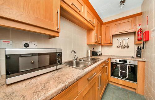 Finest Retreats - Sutton Hall Apt - Photo 7