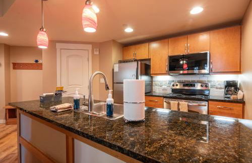 Fraser Crossing 1BR Condo | Hot Tub Access + Walk to Lifts - Foto 16