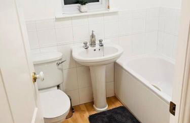 Spacious & modern 3 bedroom house in Peterlee - Foto 4