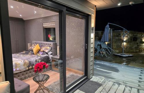 Caesars Lodge - Photo 6