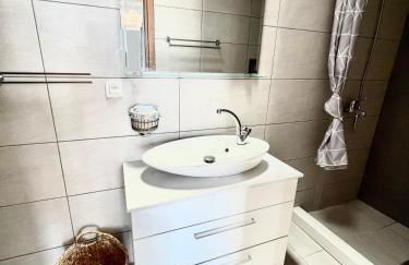 Vaso Beach Front Villa - Foto 19