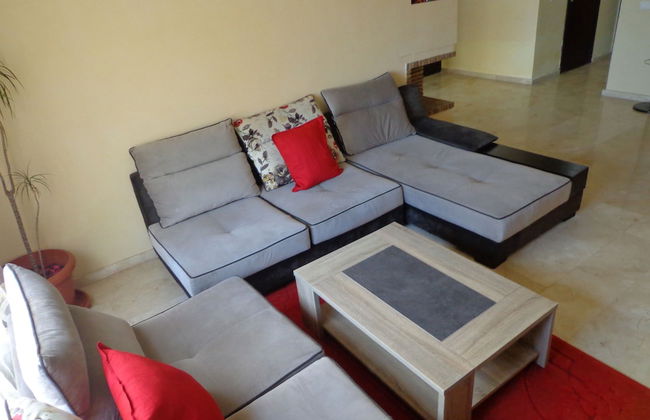 Apartment With Terrace - Photo 22