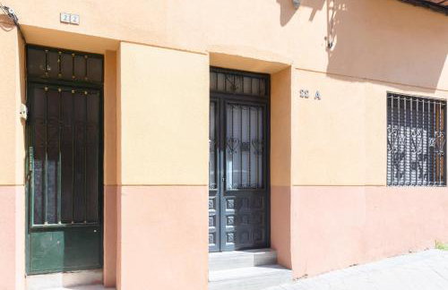 Dúplex Moderno con 2 Dormitorios, Cocina Equipada Confort y Estilo Temporal CAÑ220 - Foto 6