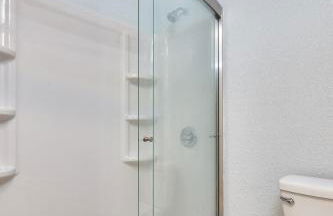 12 Guest Oasis Pool Privacy and Comfort Await - Foto 29