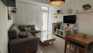 Apartamento Royal Gines II a 10" de Sevilla, a 20" del Aeropuerto de Sevilla - Foto 3