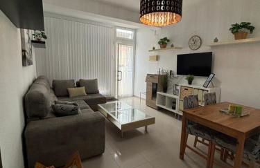 Apartamento Royal Gines II a 10" de Sevilla, a 20" del Aeropuerto de Sevilla - Foto 3