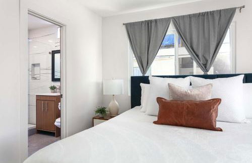 Modern 3BR Apt with Parking in Glendale - Foto 18