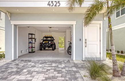 NEW! SaltWater Serenity less than 500ft to AMI, Canal Front! - Foto 38