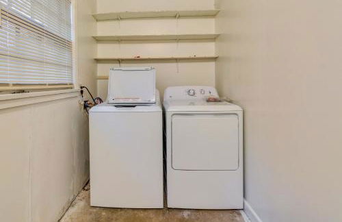 Spacious Little Rock Home with Patio - 9 Mi to Dtwn! - Foto 29