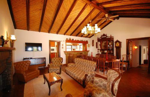 Rustic Villa Tavira with Mountain Views and Pool - Foto 10