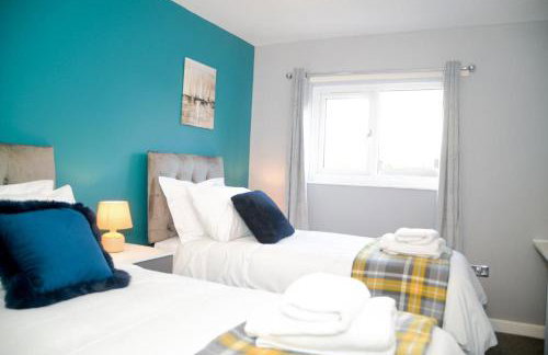 House Sleeps 8 with Garden and Parking - Foto 26