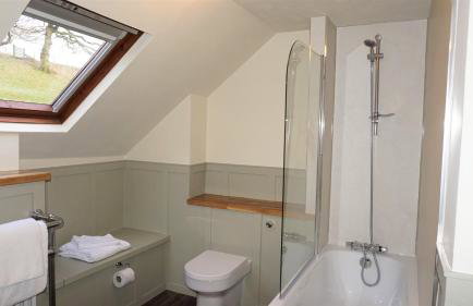 Barley Cottage - 5* Cyfie Farm with log burner and private covered hot tub - Foto 10